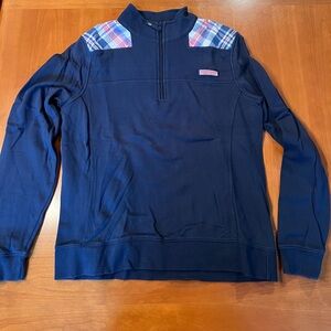 Blue Vineyard Vines half zip, size medium